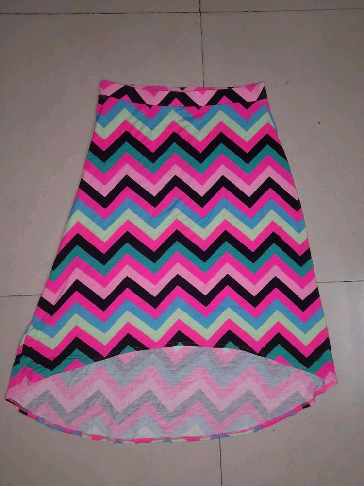 Soft Cotten Skirt , Multicoloured  Zig Zag Printed .florsent Pink