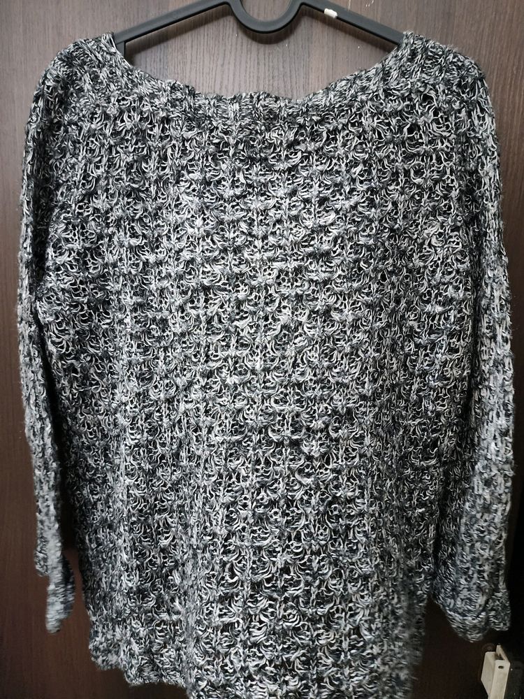 Knitted Grey Sweater