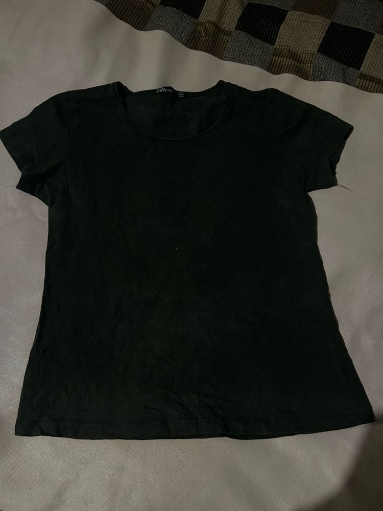 t shirt … like new