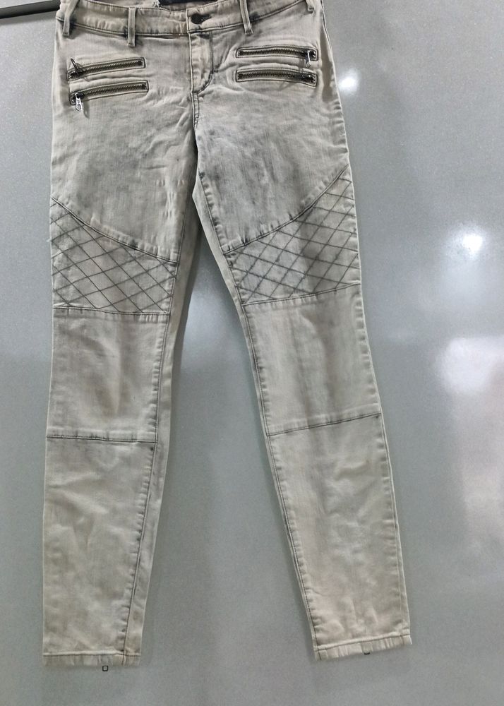 Charcoal White Denim Jeans 🌷