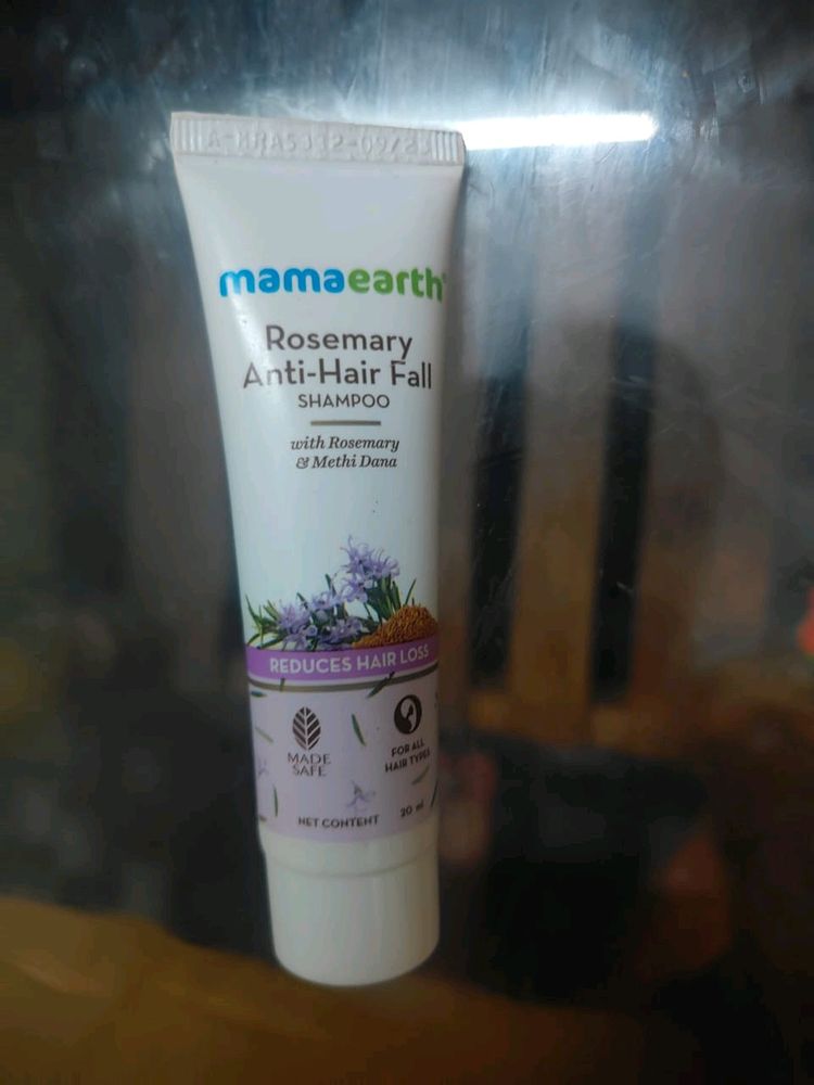 Mamaearth Rosemary Anti Hairfall Shampoo