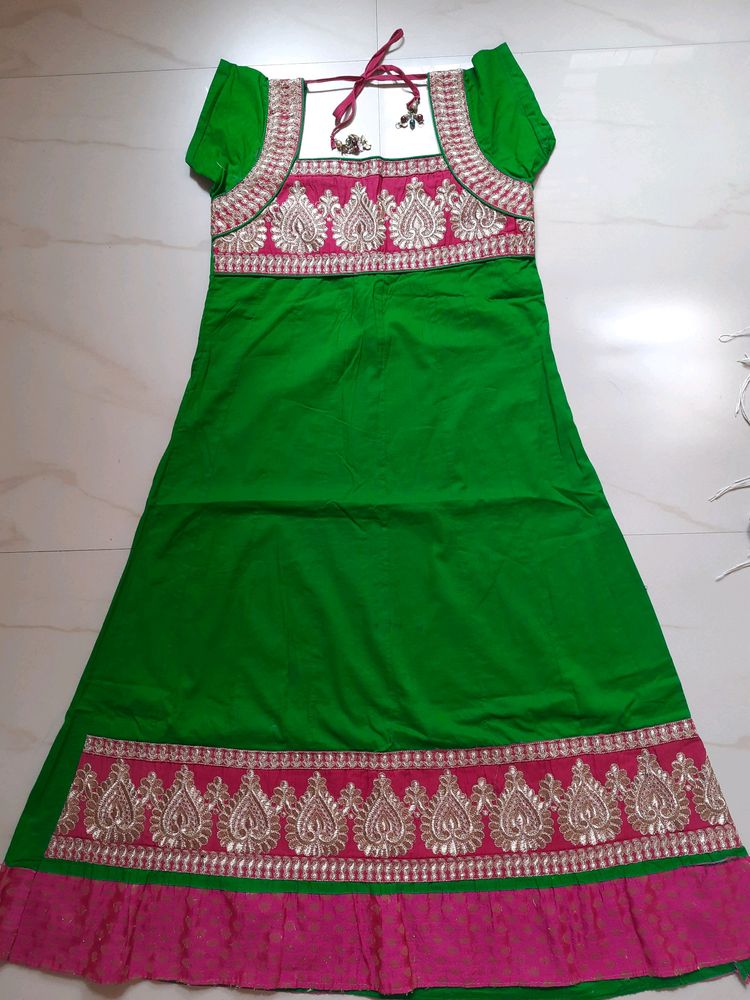 Women Anarkali Set