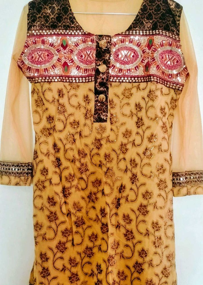 Fashionable Kurti