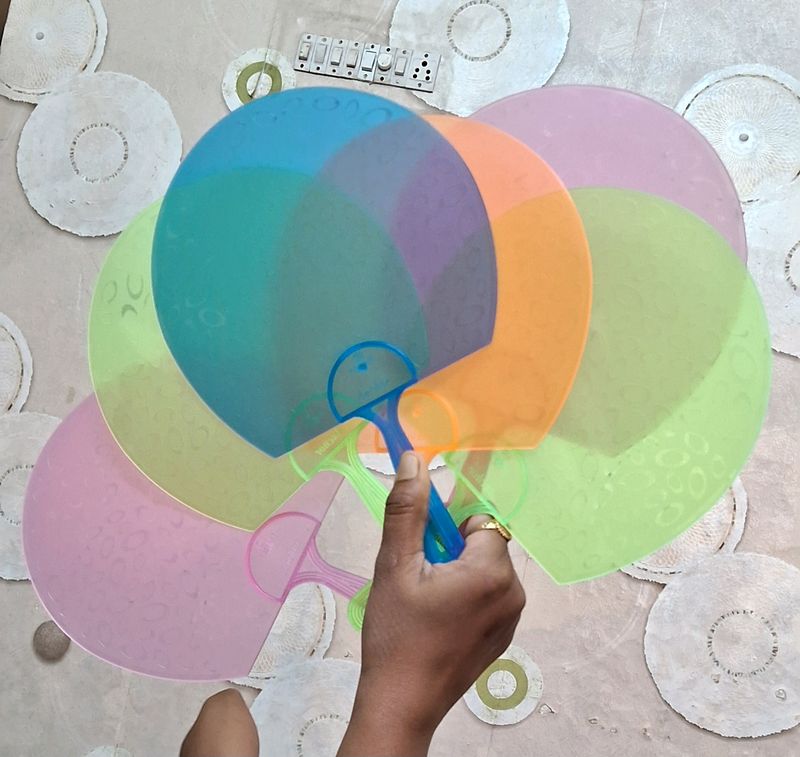 Plastic Hand Fan ( Sat Of 5 )