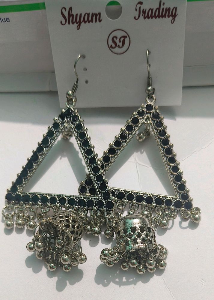 Pack Of 2 Long Earrings