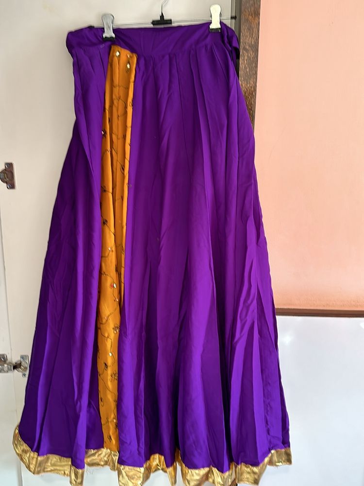 puple lehnga