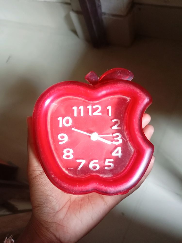 Apple🍎🍏shape Watch ⌚