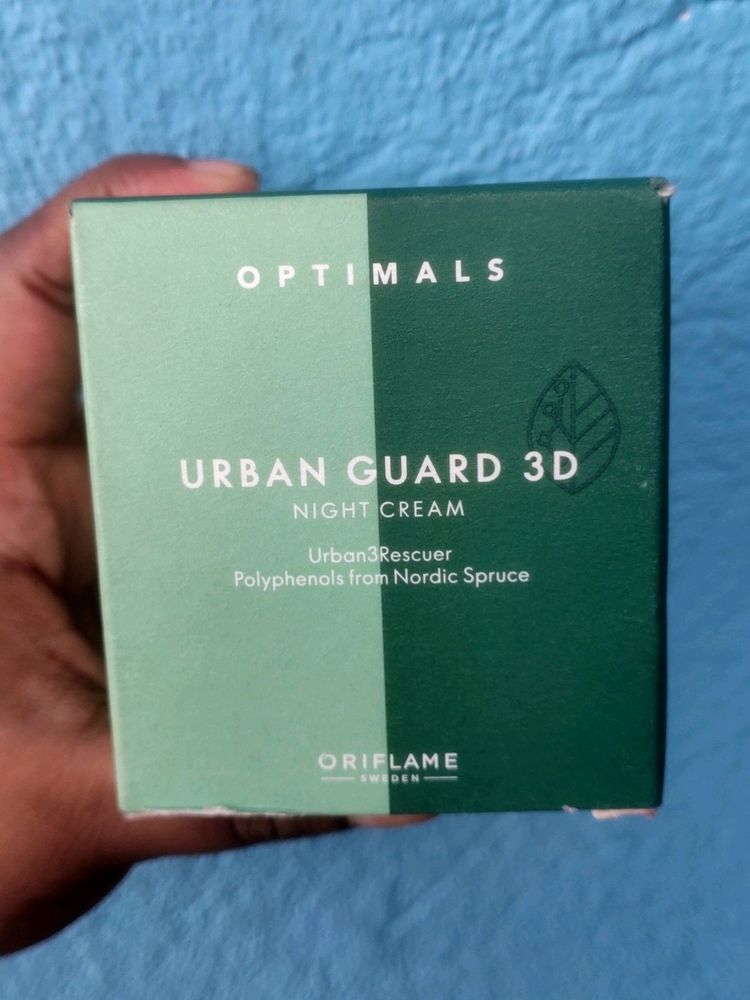 Oriflame Urban Guard 3D Night Cream