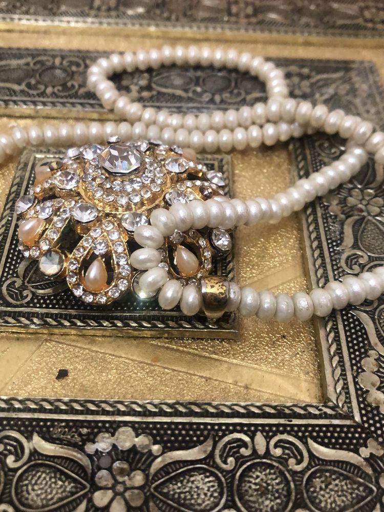 Beautiful Stunning Pearl Set With Stone Work