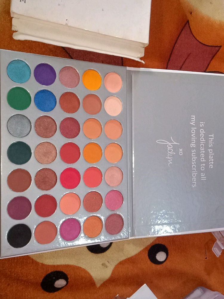 Eyeshadow Palette 35 Colours