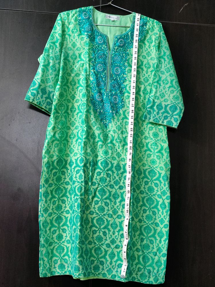 Printed Green Shaded L Kurta