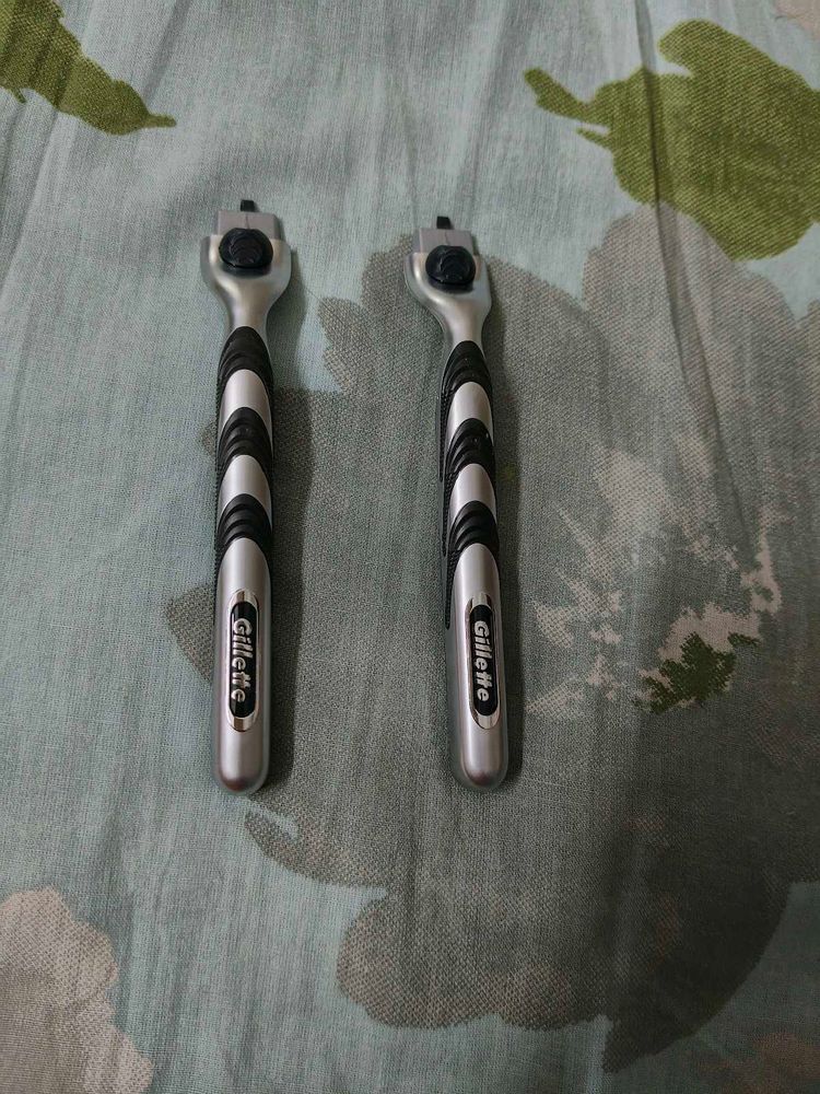 Men's Razor set Of 2