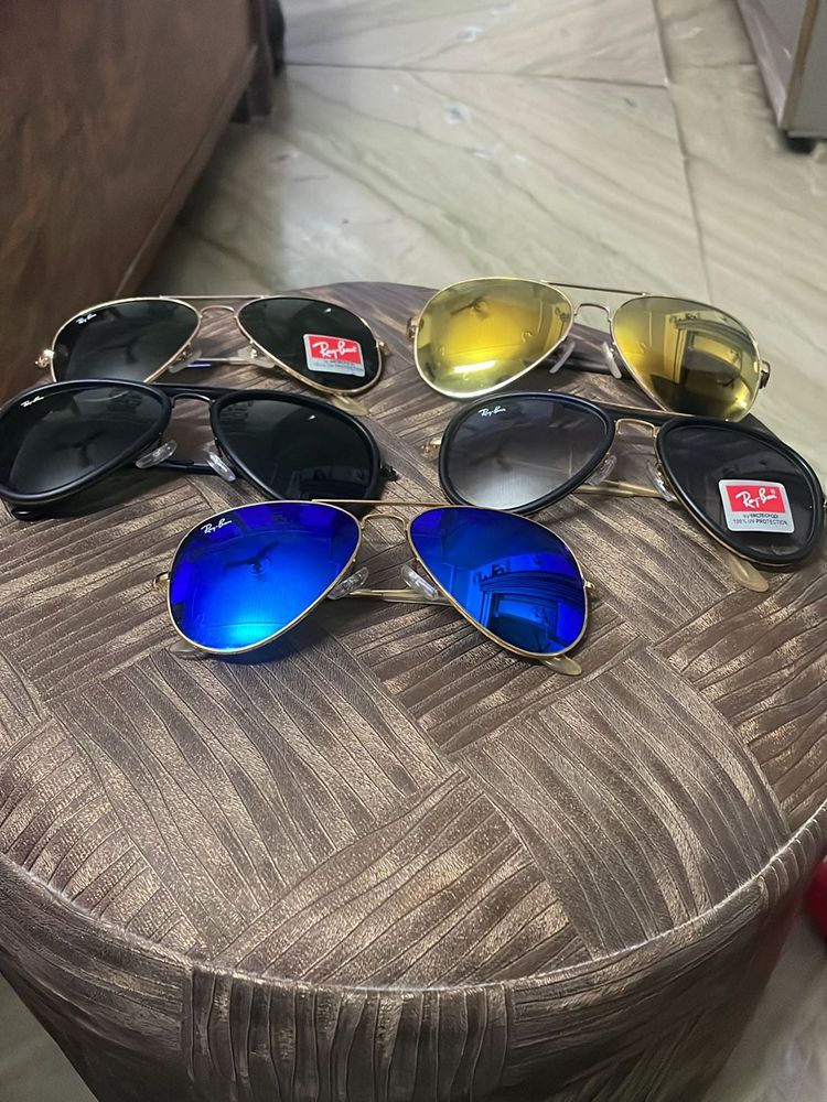 RayBan Sunglasses Set Of 1