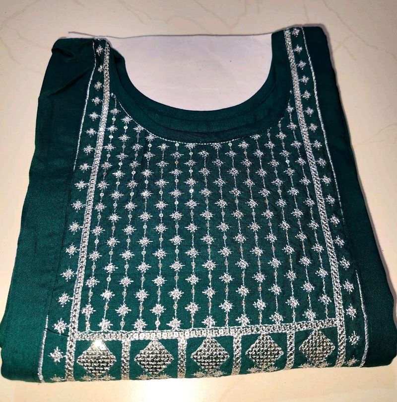 New Naira Cut Kurta💞