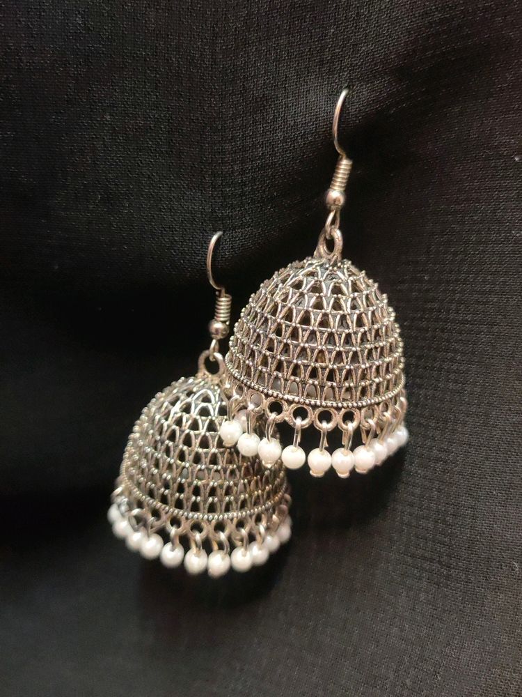 Women's Earring