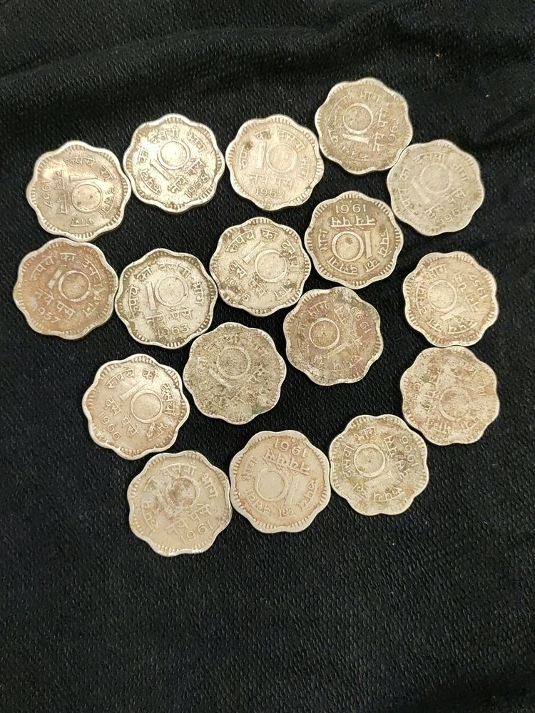 10 Paise Coins - 17 Pieces