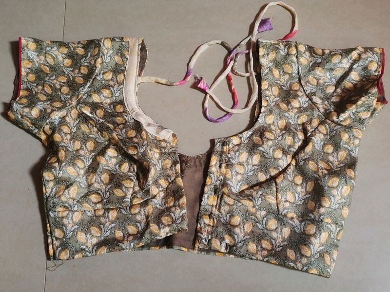 New Blouse Small Size