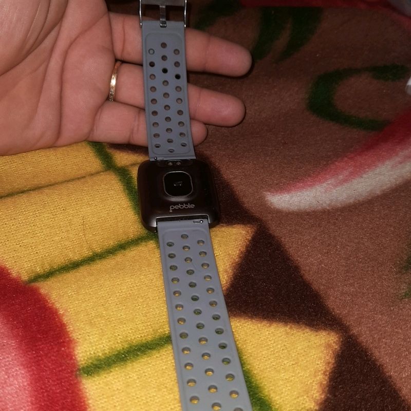 pebble impulse sport watch like new condition