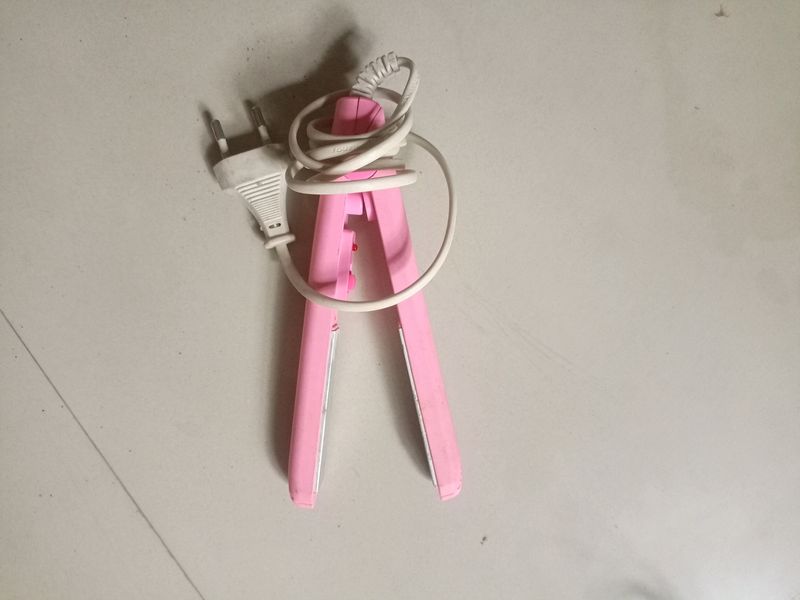 Mini Hair Straightner