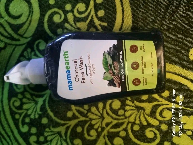 Mamaearth Charcoal Face Wash