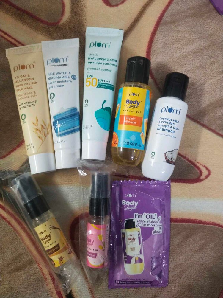 Plum Mini Skin Care Kit