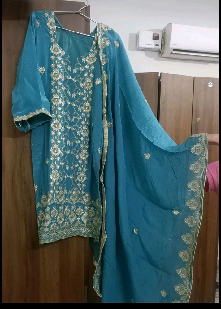 Very Pretty Heavy Sharara Suit