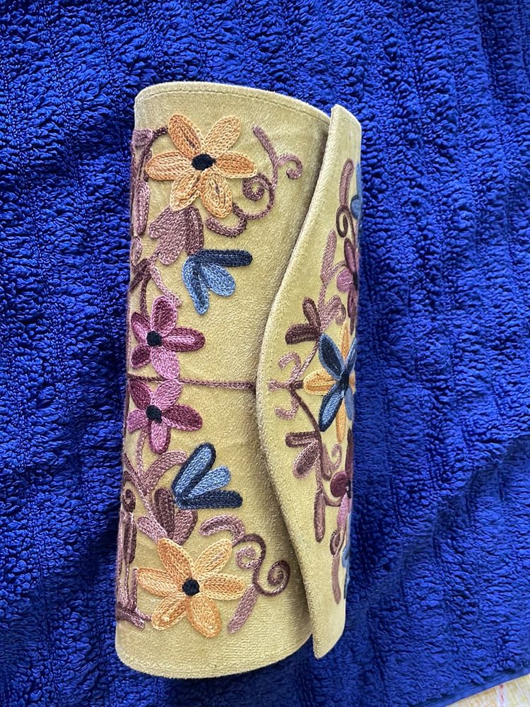 Ladies Clutch With Embroidery