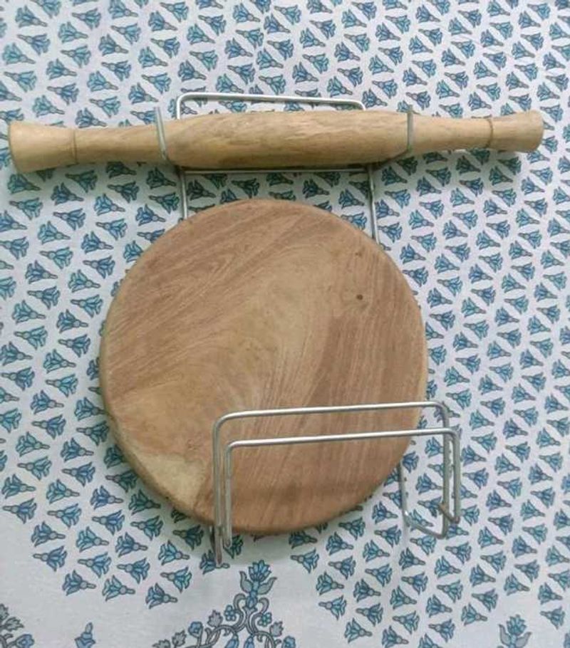 Wooden Chakla Belan And Pigeon Hand Chopper