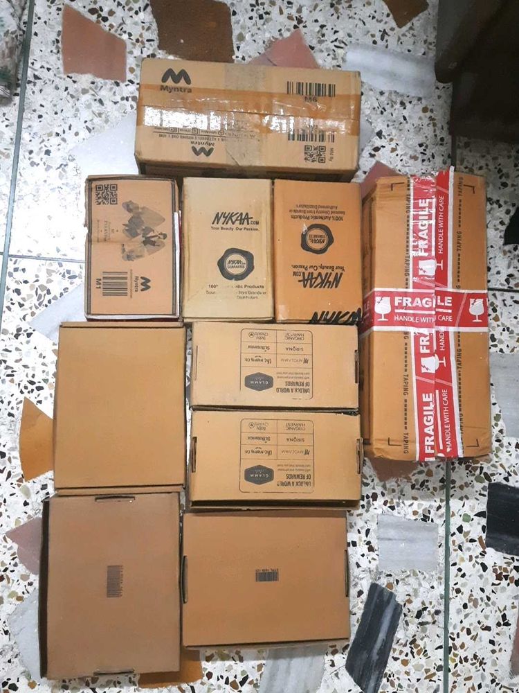 10 Packaging 📦 Boxes Of All Sizes