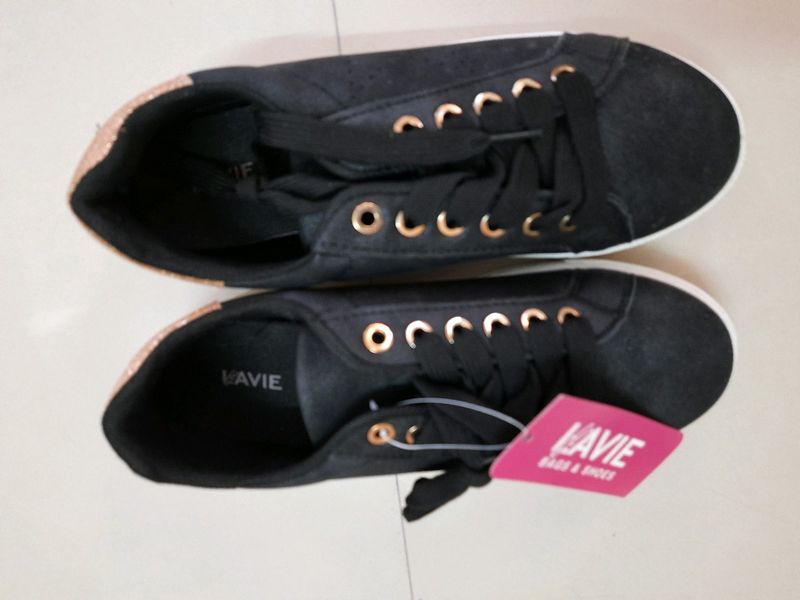 Lavie Black Golden Formal Shoes