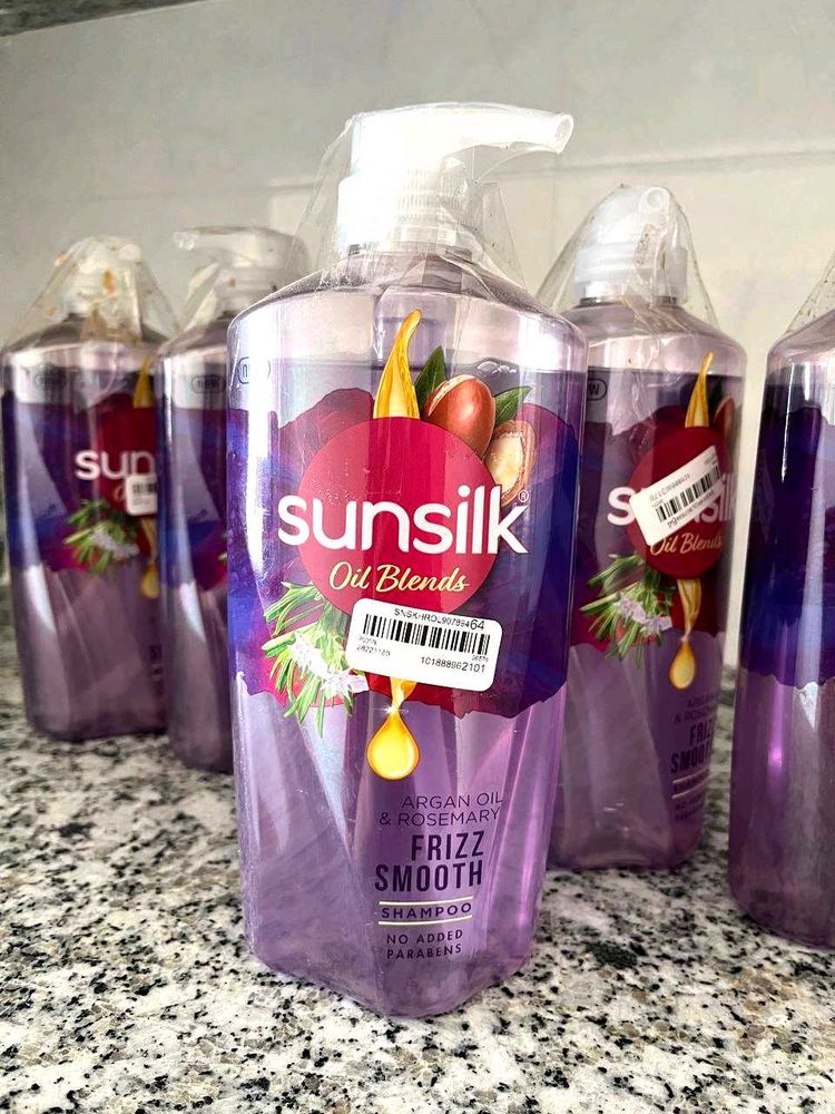 Sunsilk Oil Blends Frizz Smooth Shampoo