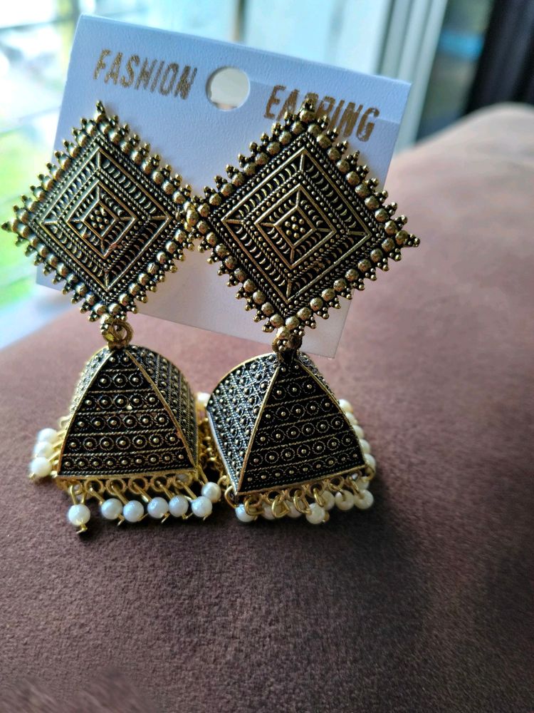 Black Jhumkas Earrings