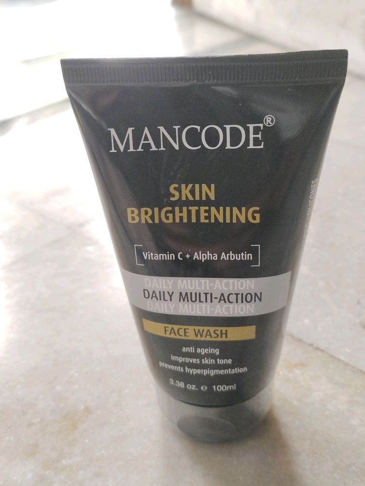 Mancode Skin Brightening Facewash (Seal Packed)