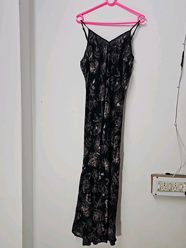 Sparingly Used Dress, Length 54 Inch, Bust 38 Inch