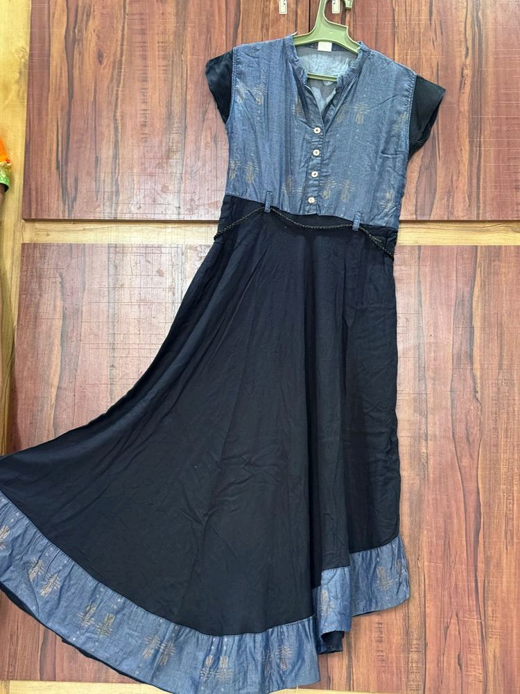 Black &ash coloured umbrella kurti.