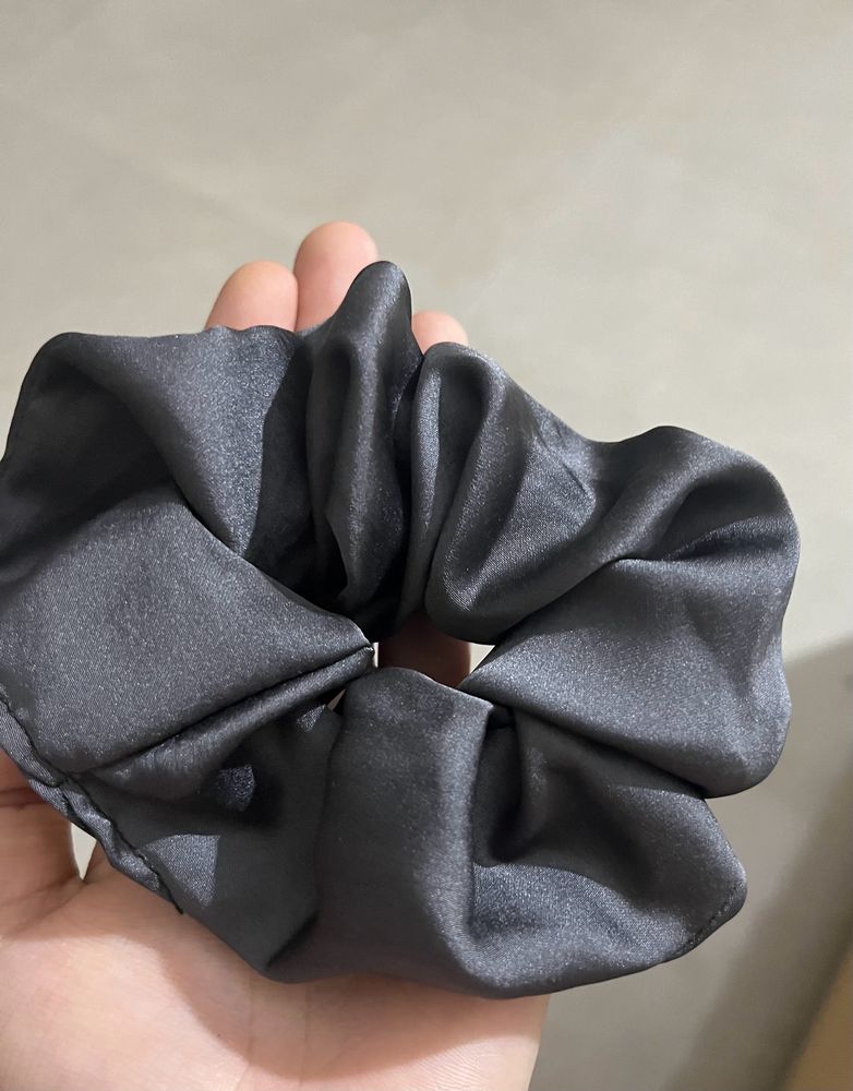 Set Of 3 Scrunchies