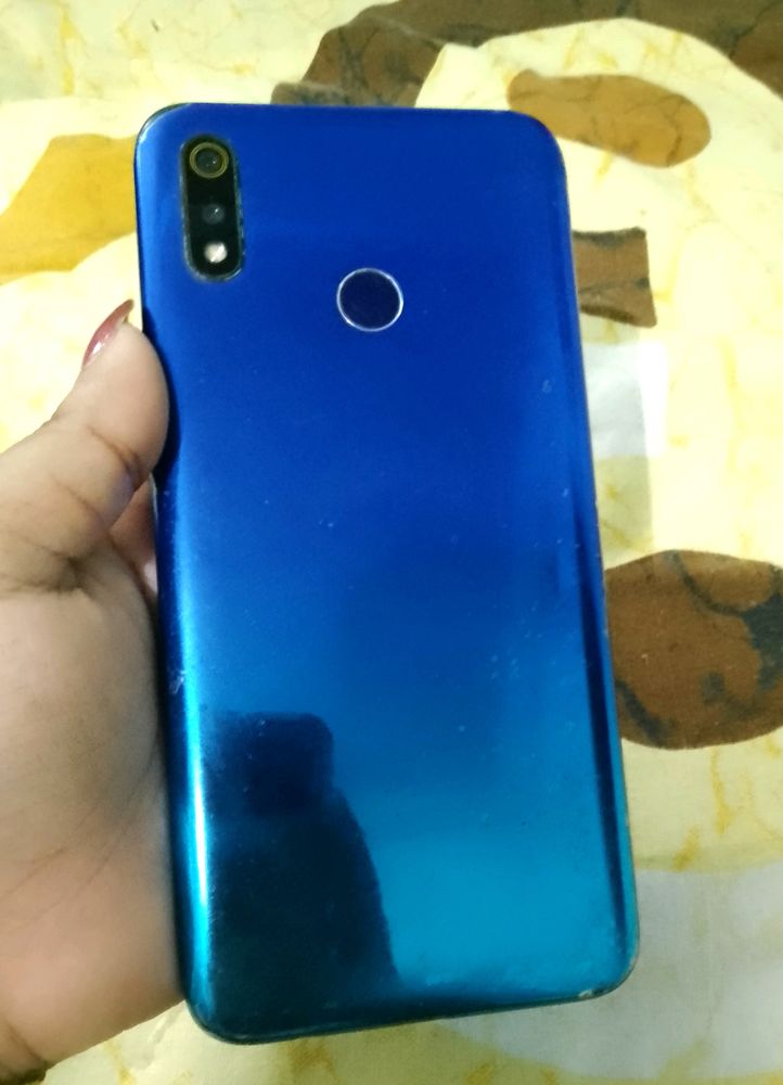 Realme 3 Smartphone