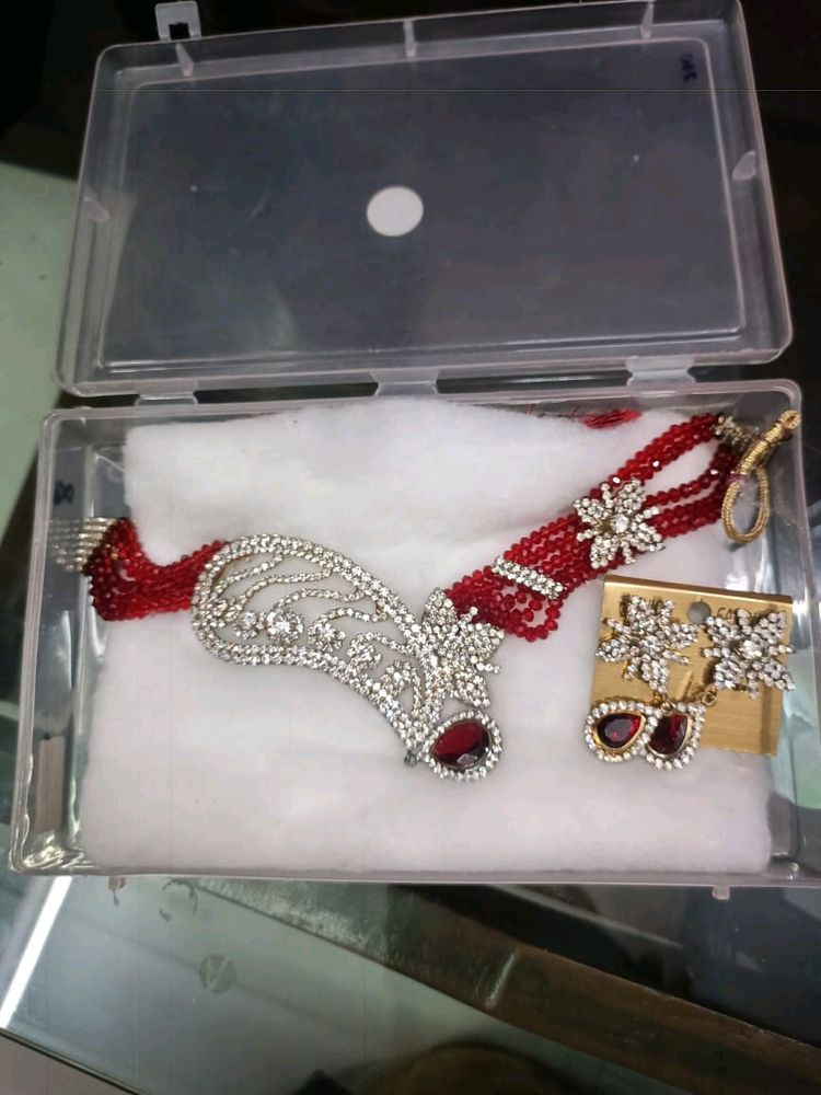 White Stone And Red Crystal  Set