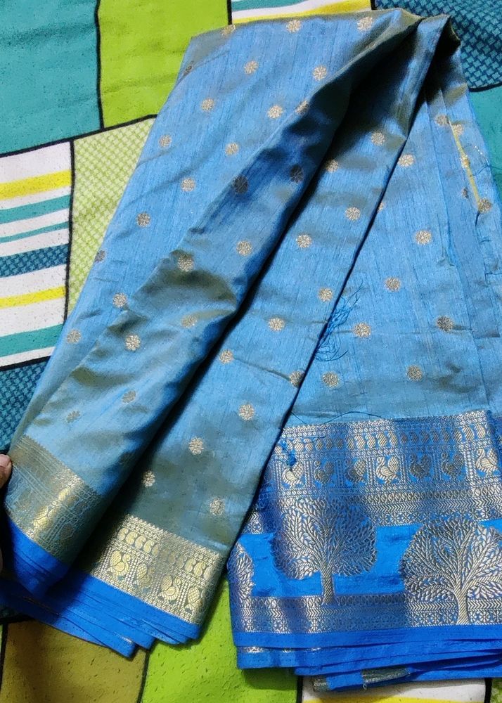 #PriceDrop Dual Tone Blue Gold Soft Silk Saree