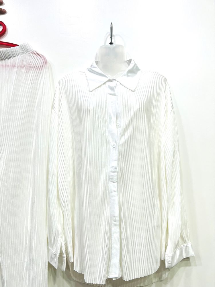 silk pleated white cord set