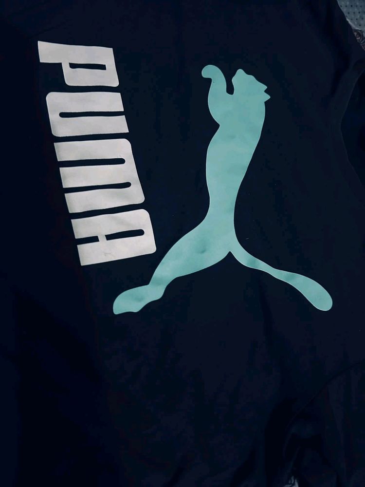 Puma Black T-shirt