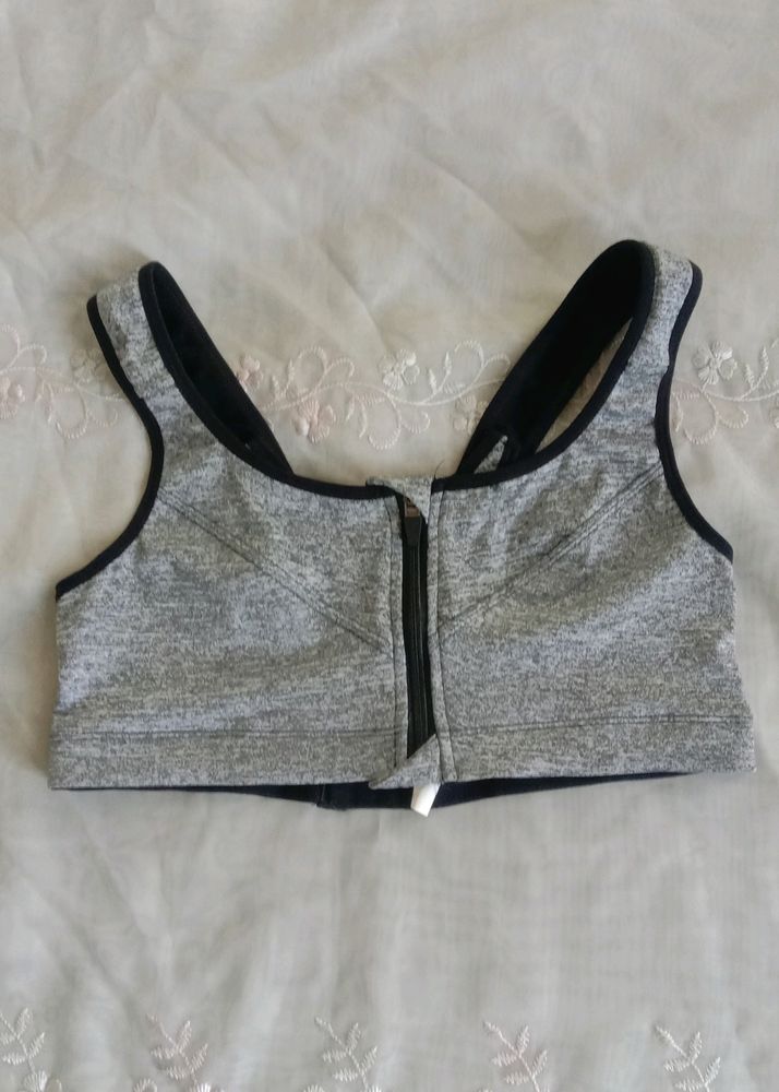 grey active wear