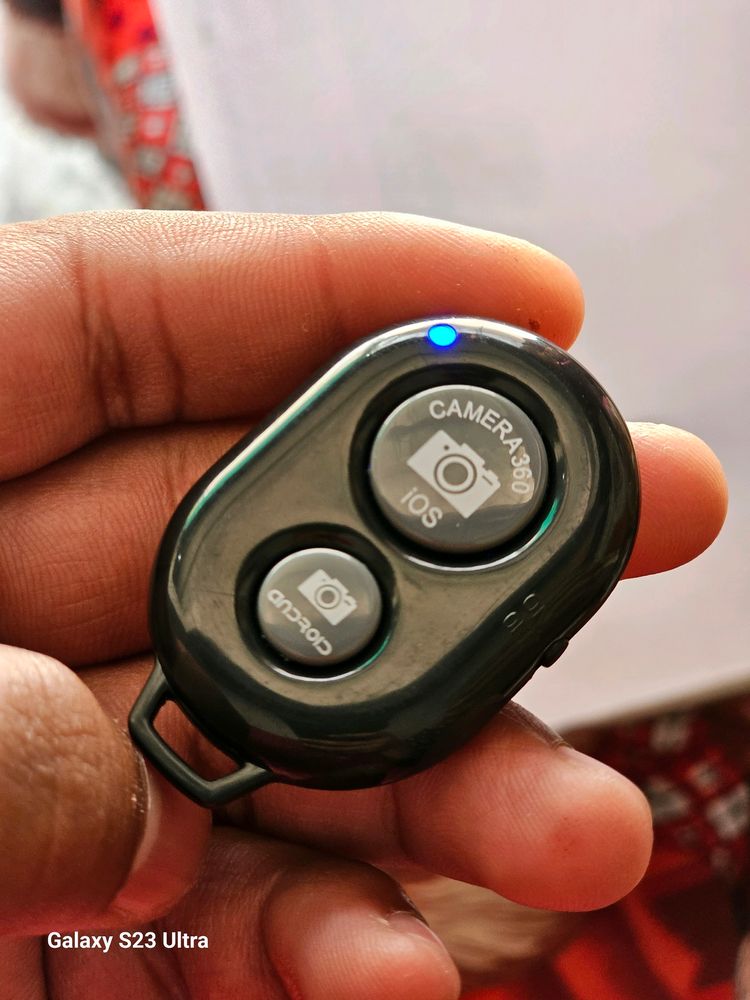 Camera Shutter Remote Control with Bluetooth