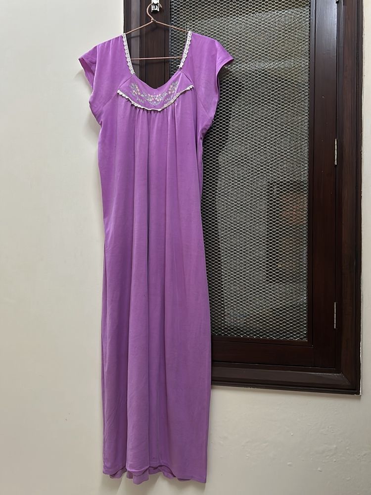 Women Gown(44 Inch)