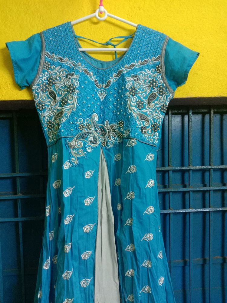 Women Anarkali Kurti With Dupatta.