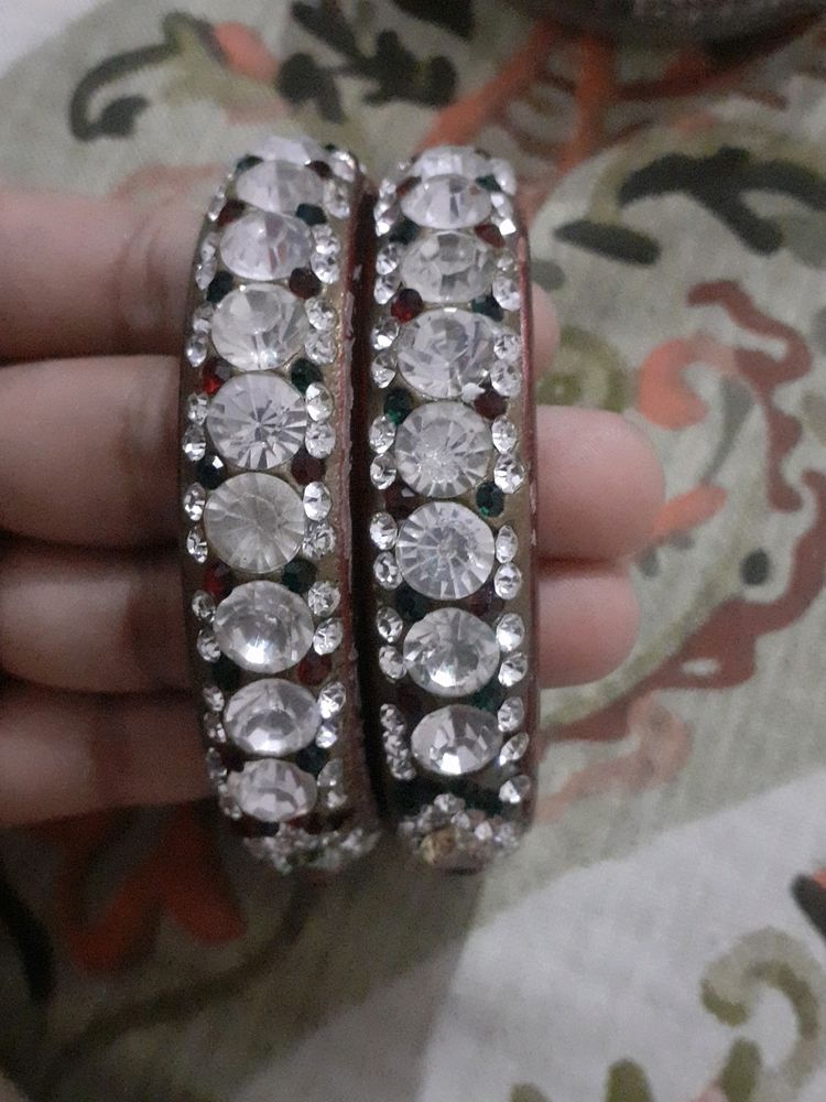 Lakh K White Stone Bangle So Pretty