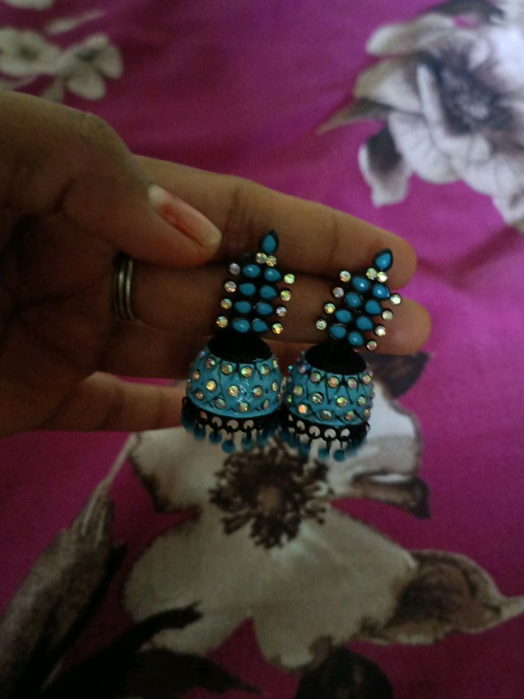 Ear Ring Sky Blue...