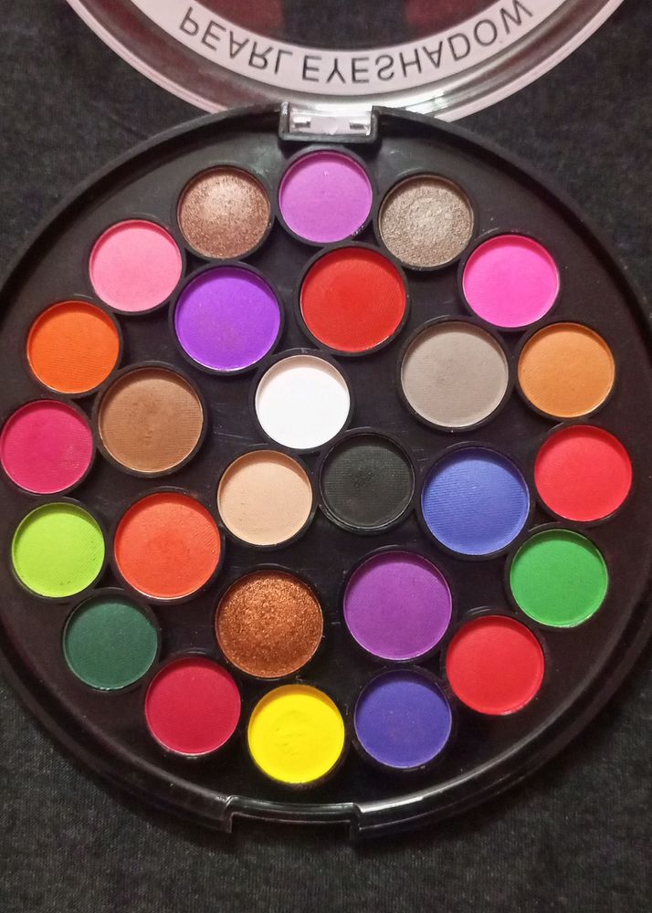 Mars Eyeshadow Palette