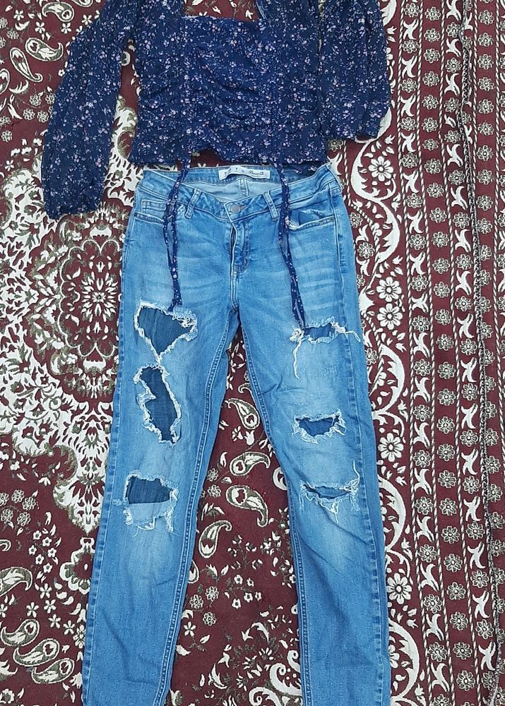 Blue Colour Ripped Jeans With Top