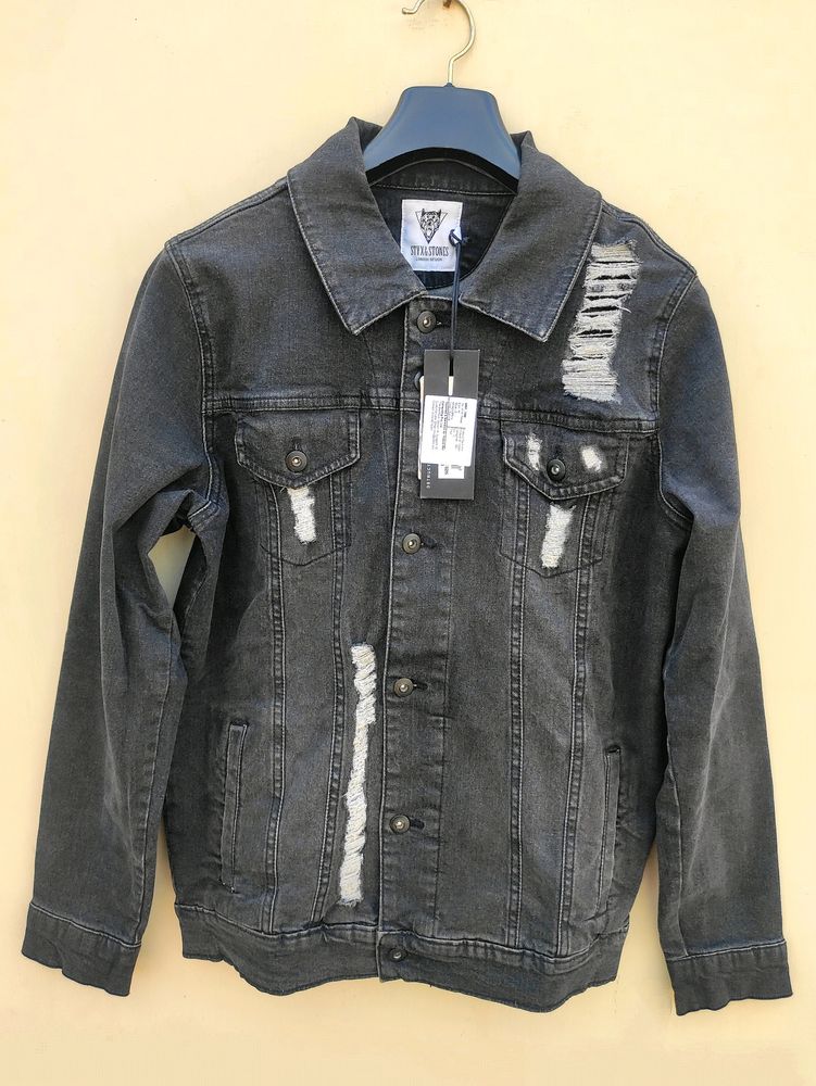 Men Stylish Distressed Jacket